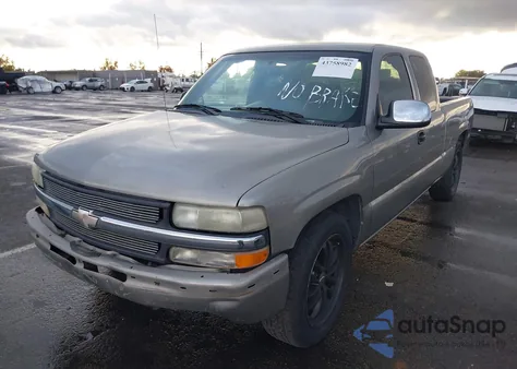 2001 Chevrolet Silverado 1500 Ls from USA, damaged, VIN 2GCEC19V711211297